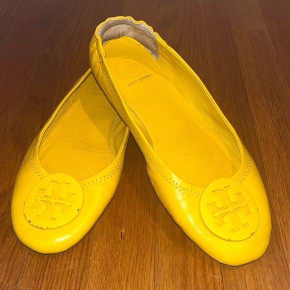 Tory Burch bright yellow ballet styled flats size 7 - Picture 1 of 16